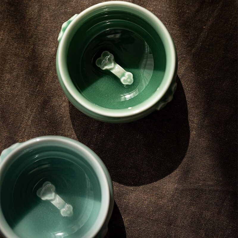 Auspicious Longquan Celadon Teacup Set – 2-Piece Porcelain Gift Box