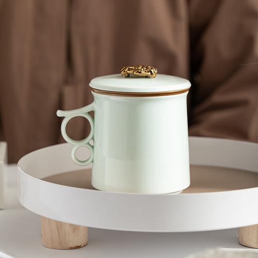 Chi Dragon Brewing Tea Cup