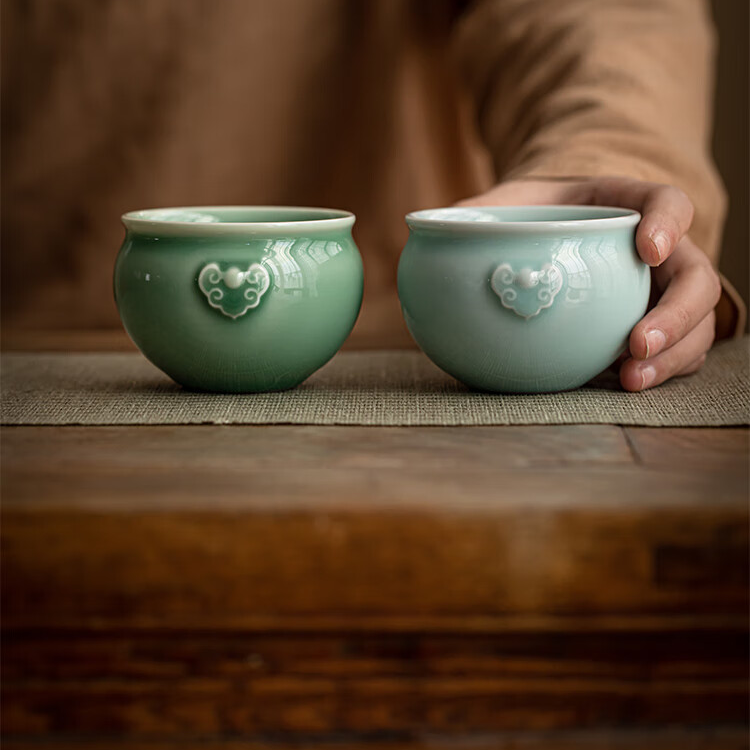 Auspicious Longquan Celadon Teacup Set
