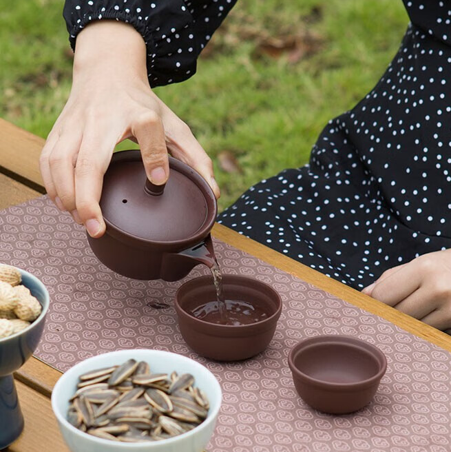 Auspicious Vessel Yixing Tea Set