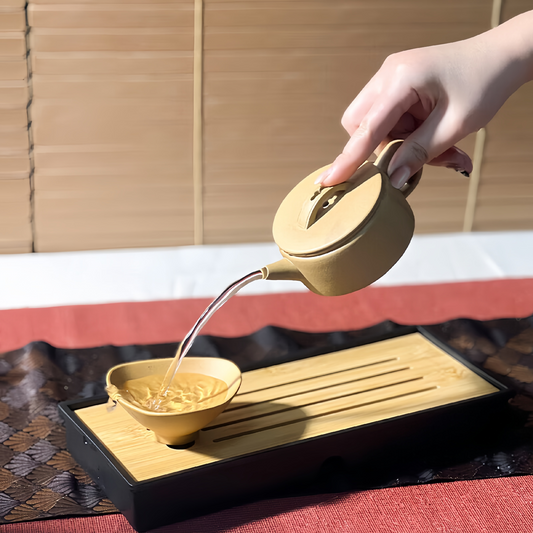 Han Tile Yixing Teapot & Tea Pets