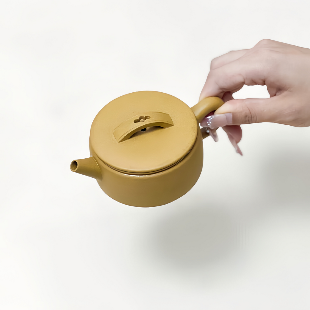 Han Tile Yixing Teapot & Tea Pets