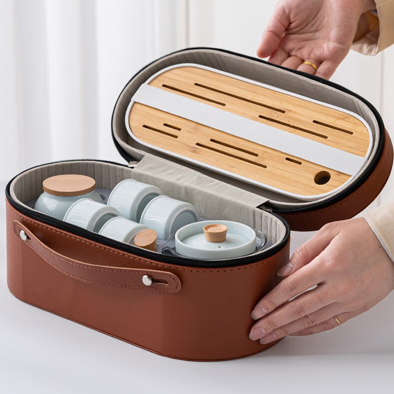 Leisure Moments Celadon Travel Tea Set