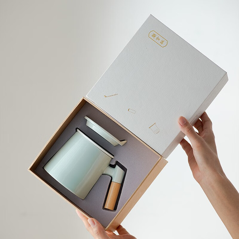 Minimalist & Luxe Brewing Tea Cup
