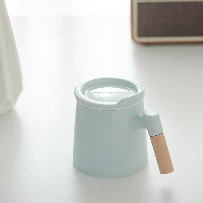 Minimalist & Luxe Brewing Tea Cup