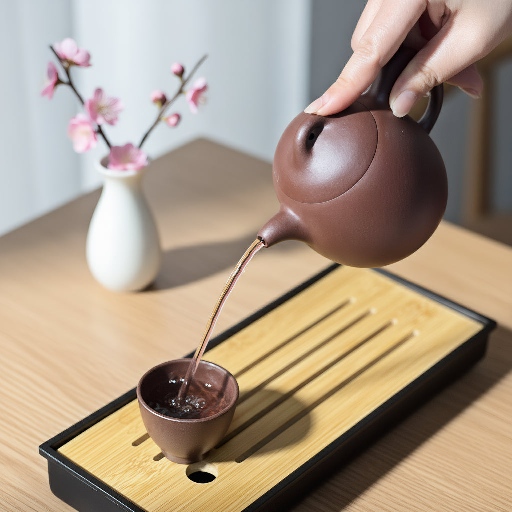 Power and Stability Yixing Teapot (Qin Weight Style) & Tea Pets