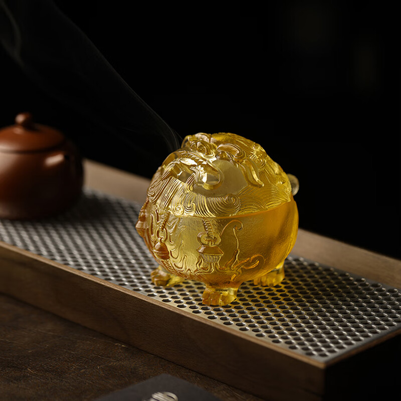 Suanni Lion of Amber and Sandalwood Incense Burner
