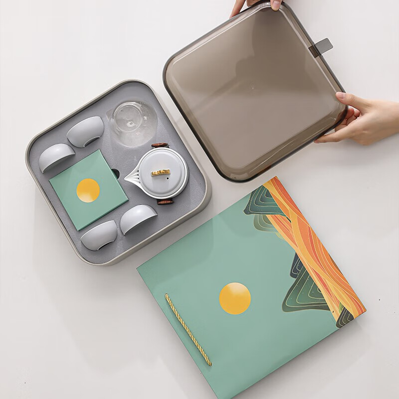The Summit & Moon Tea Set