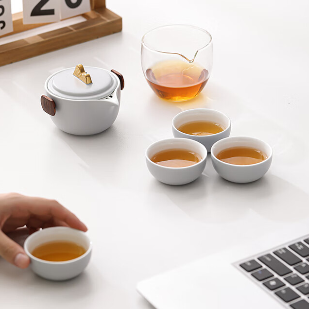 The Summit & Moon Tea Set