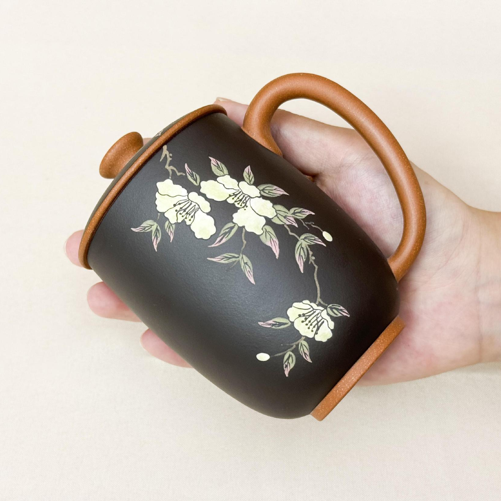 Yixing Teacup with Blooming Flowers