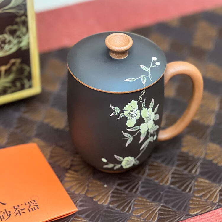Yixing Teacup with Blooming Flowers
